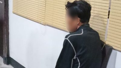 Viral Seorang Pria ODGJ Ditangkap Dicurigai Penculik Anak di Tataaran Dua.